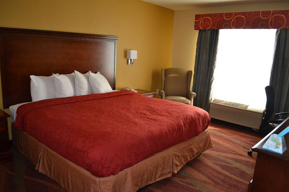 Best Western Fort Wayne Inn & Suites North Экстерьер фото