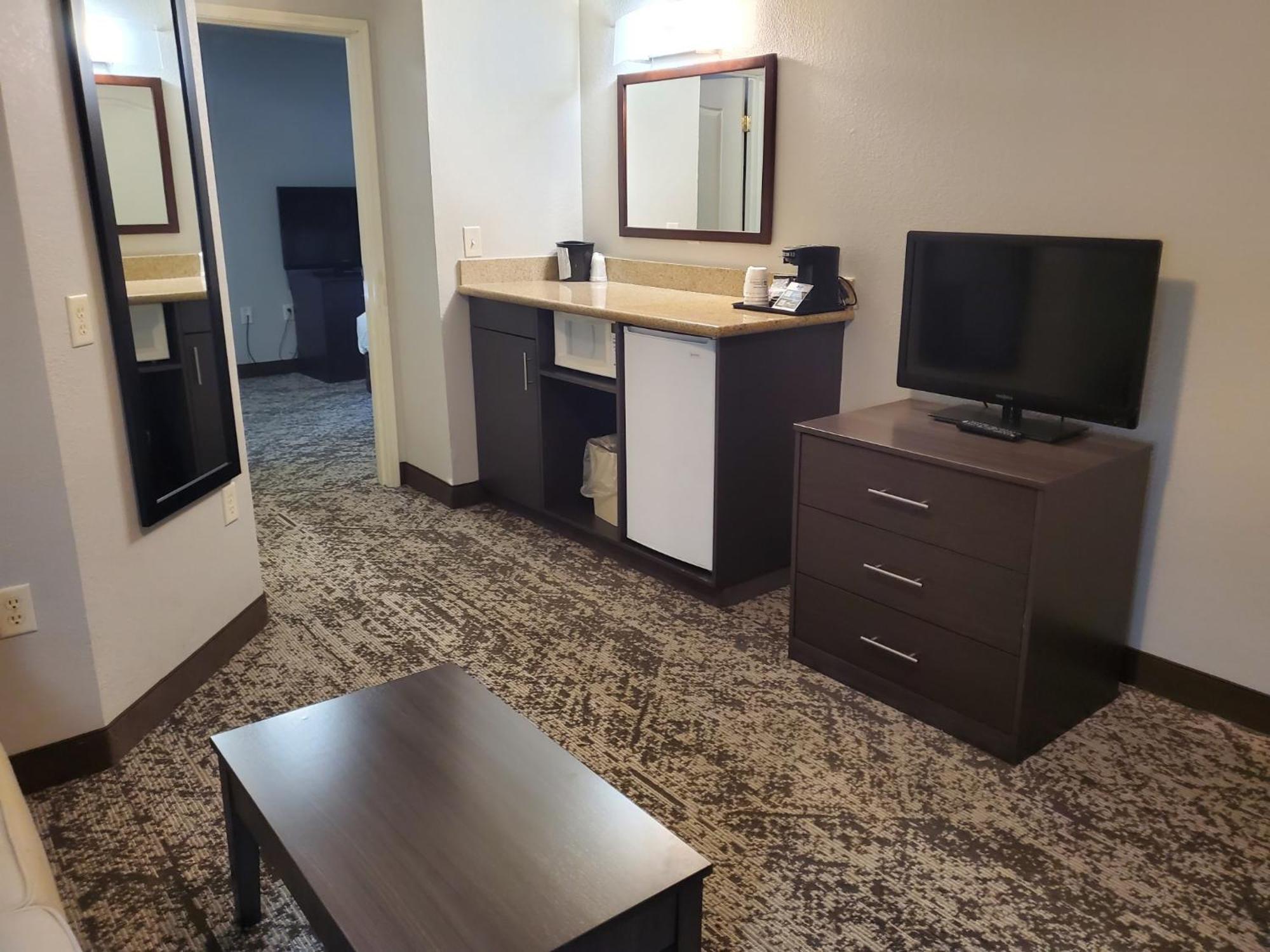 Best Western Fort Wayne Inn & Suites North Экстерьер фото