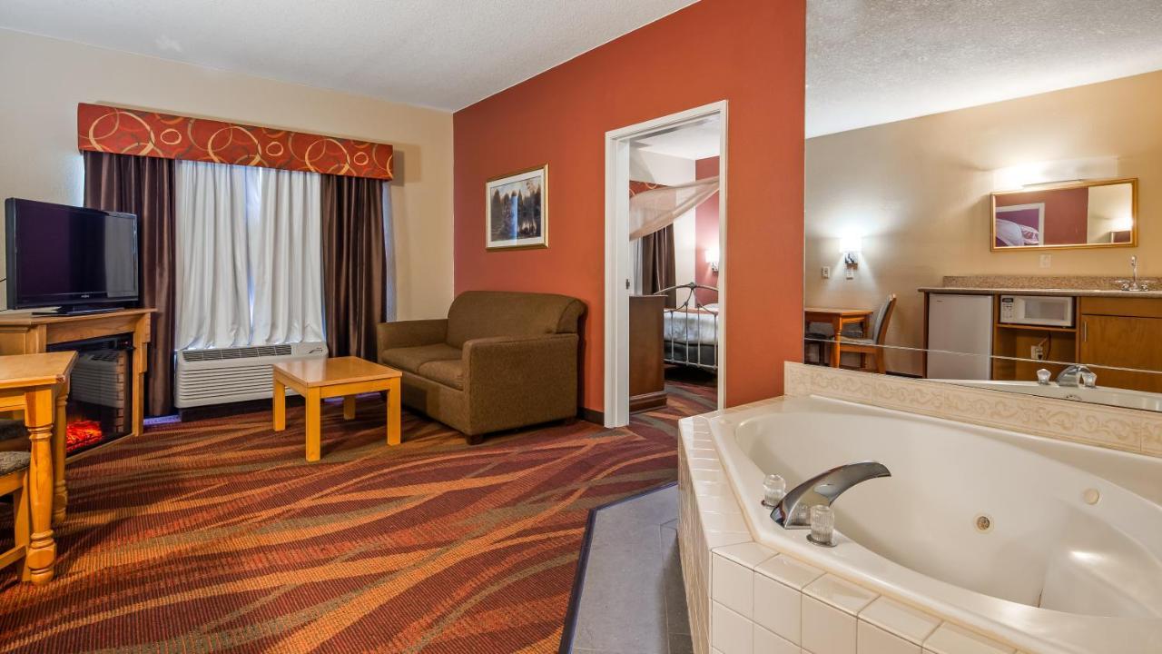 Best Western Fort Wayne Inn & Suites North Экстерьер фото